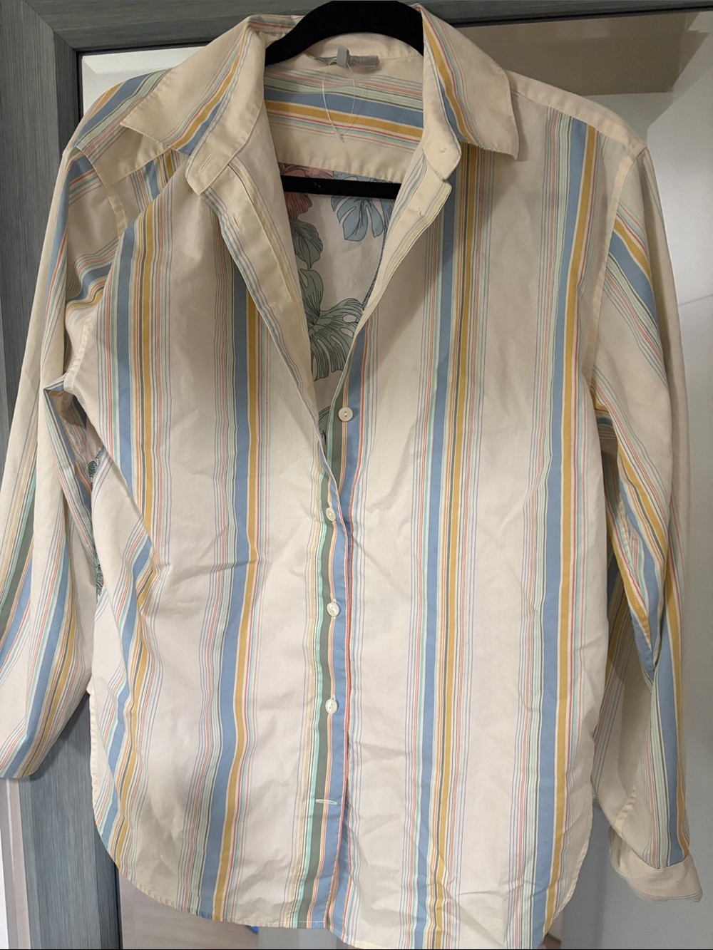 Striped cotton button down with flower back